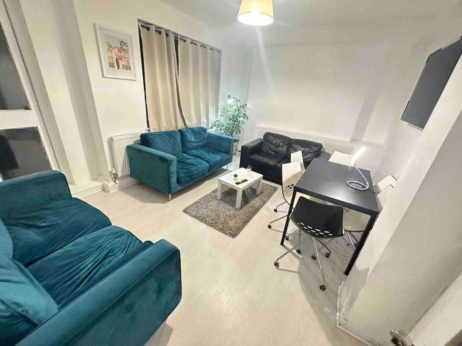 3 Bedroom Flat Kings Cross لندن المظهر الخارجي الصورة