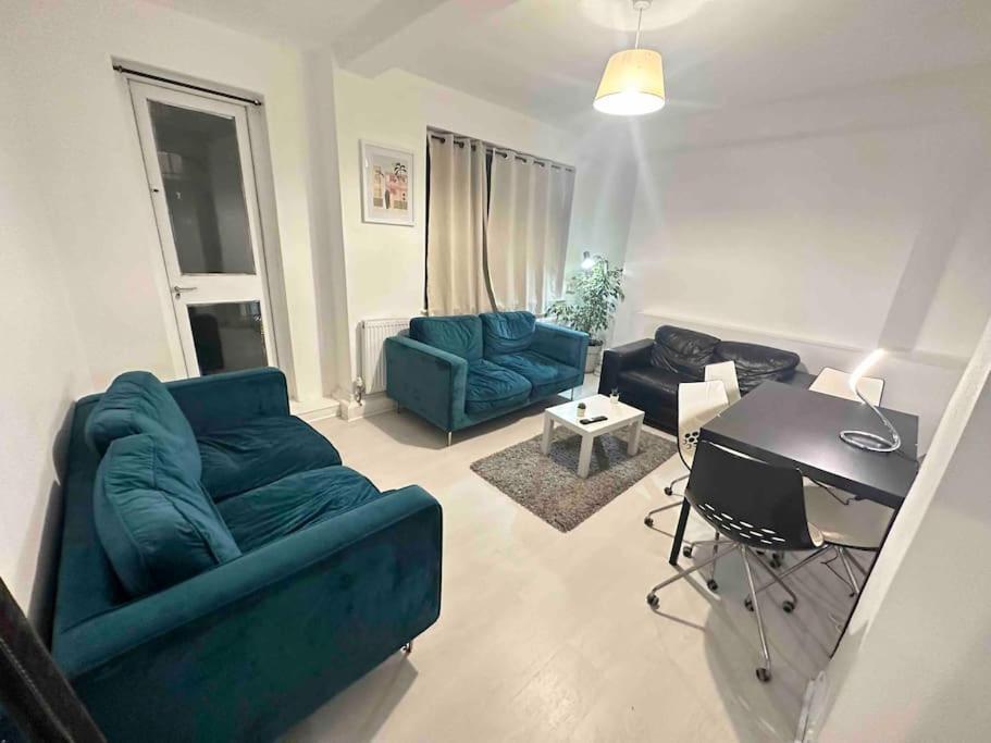 3 Bedroom Flat Kings Cross لندن المظهر الخارجي الصورة